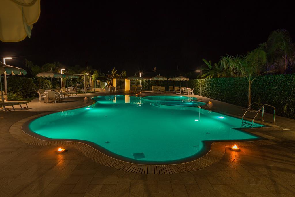 Blu Tropical Resort Zambrone Εξωτερικό φωτογραφία