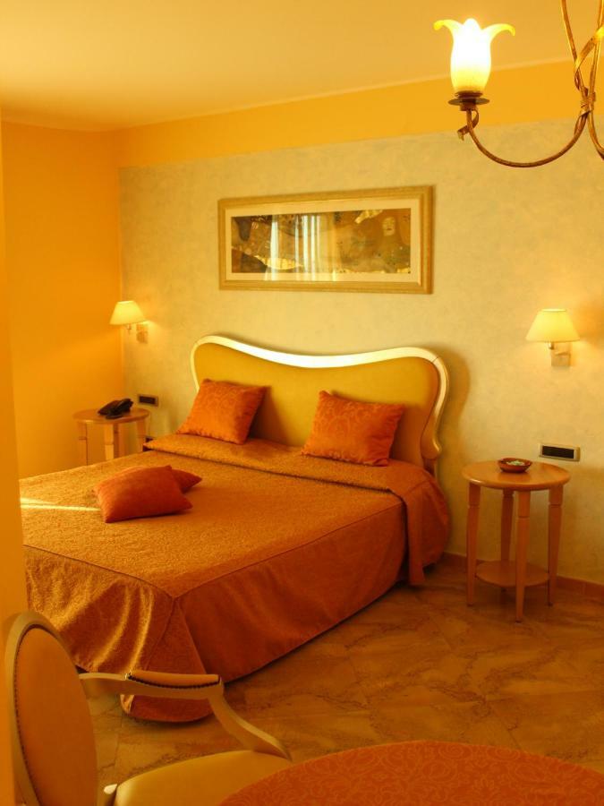 Blu Tropical Resort Zambrone Εξωτερικό φωτογραφία