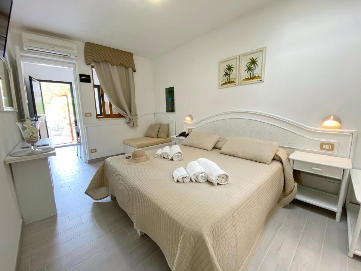 Blu Tropical Resort Zambrone Εξωτερικό φωτογραφία
